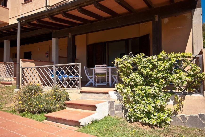 Casa Del Golfo Aparthotel Lacona Exteriör bild
