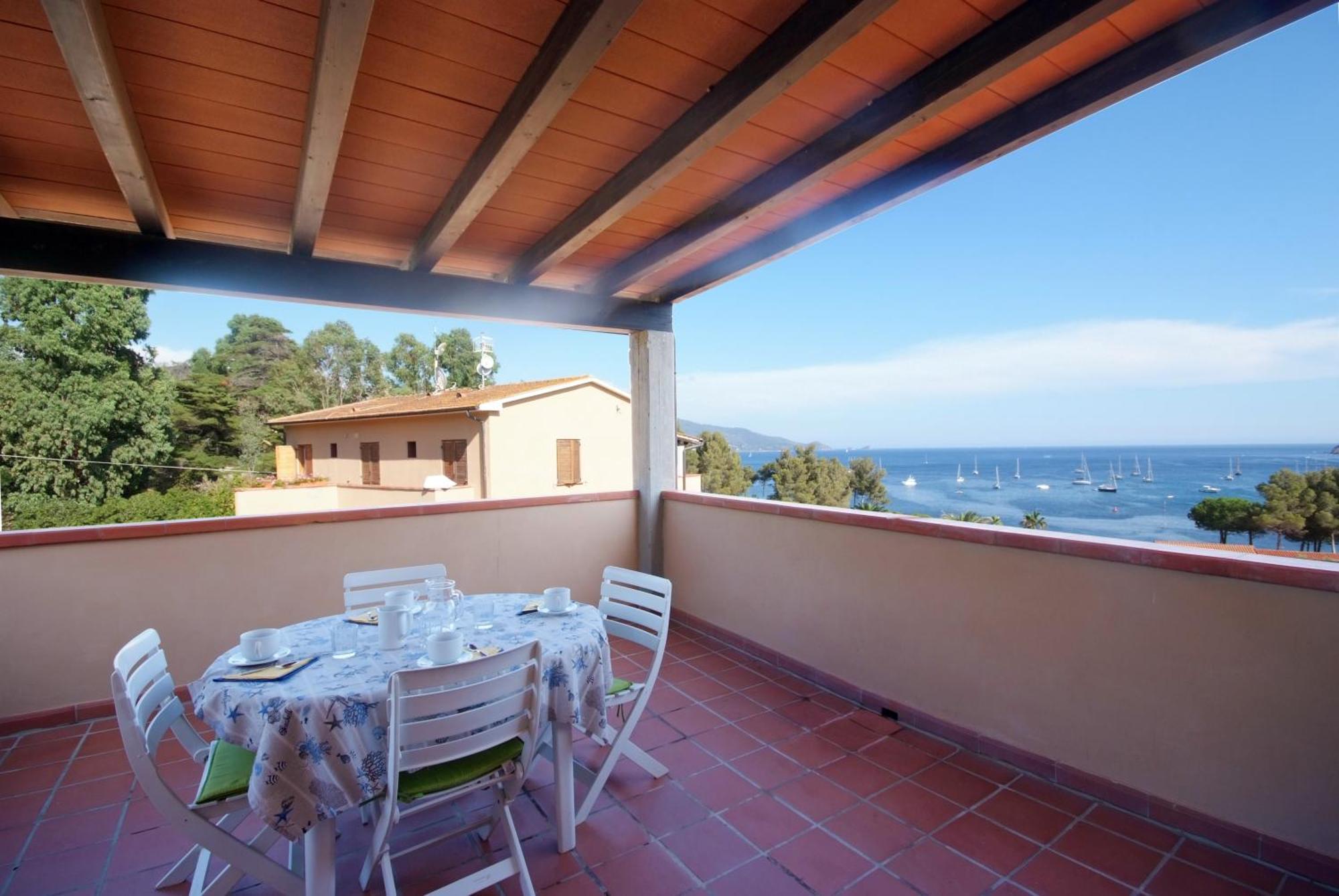 Casa Del Golfo Aparthotel Lacona Exteriör bild